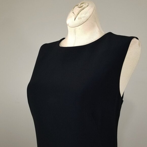 Alexader McQueen Black Sleeveless Dress - Picture 2 of 12